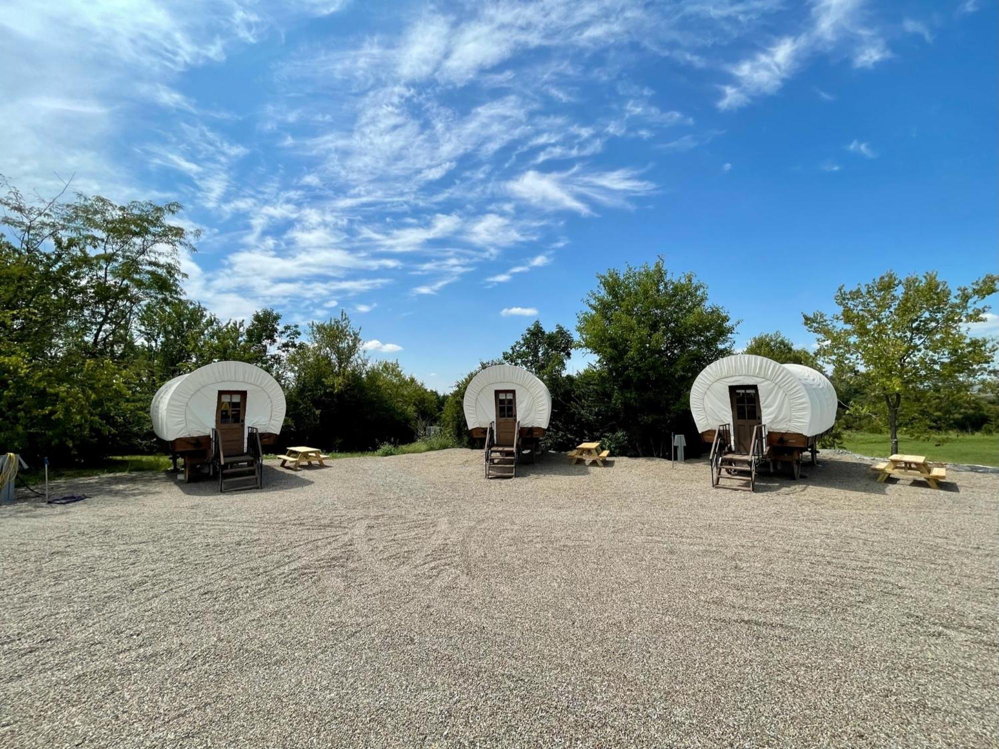 Lockridge Park Hotel Danville Buitenkant foto